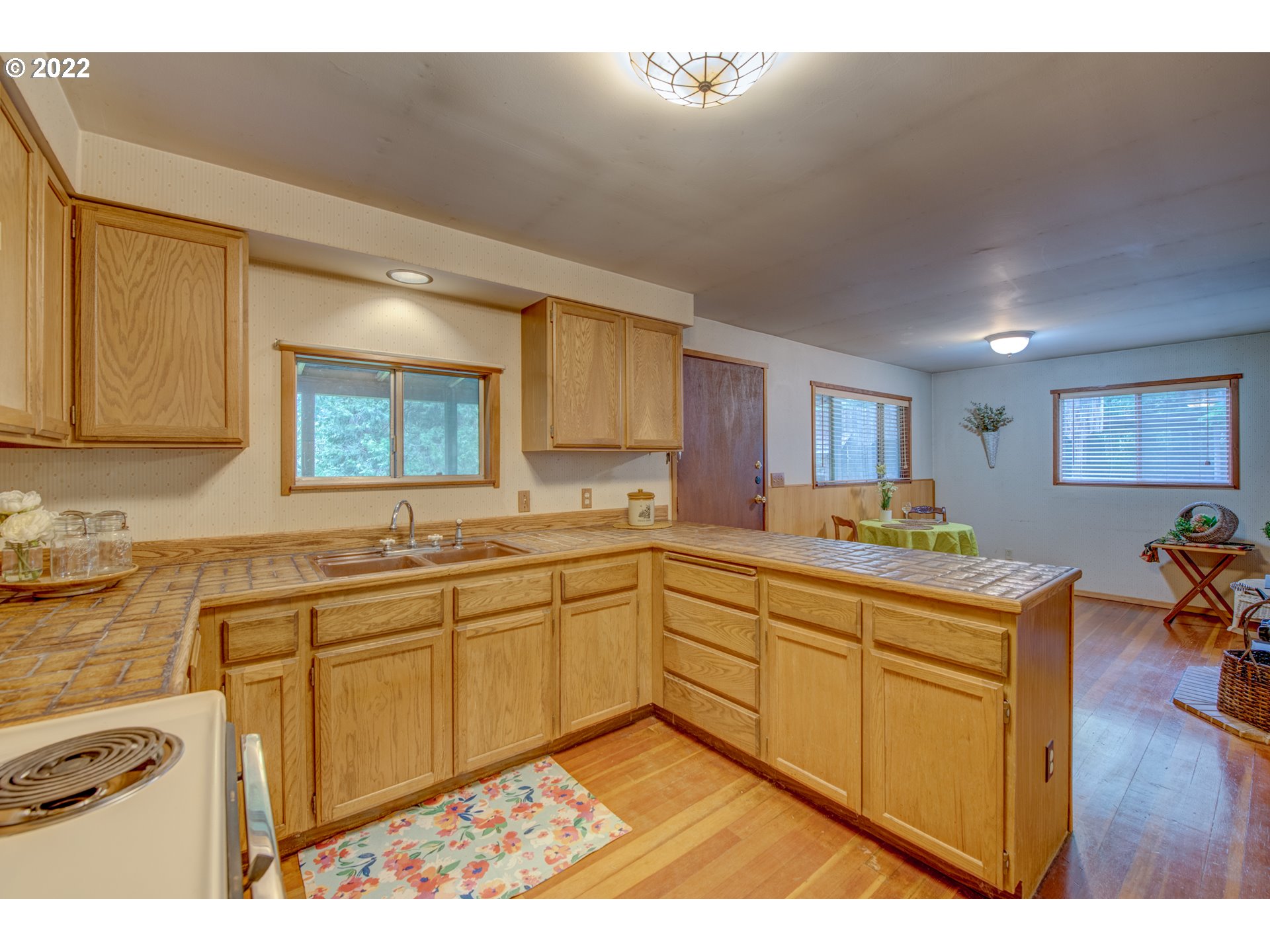 41180 Winberry Creek Road Fall Creek, OR 97438 - Photo 6 of 21 Gallery Image 6