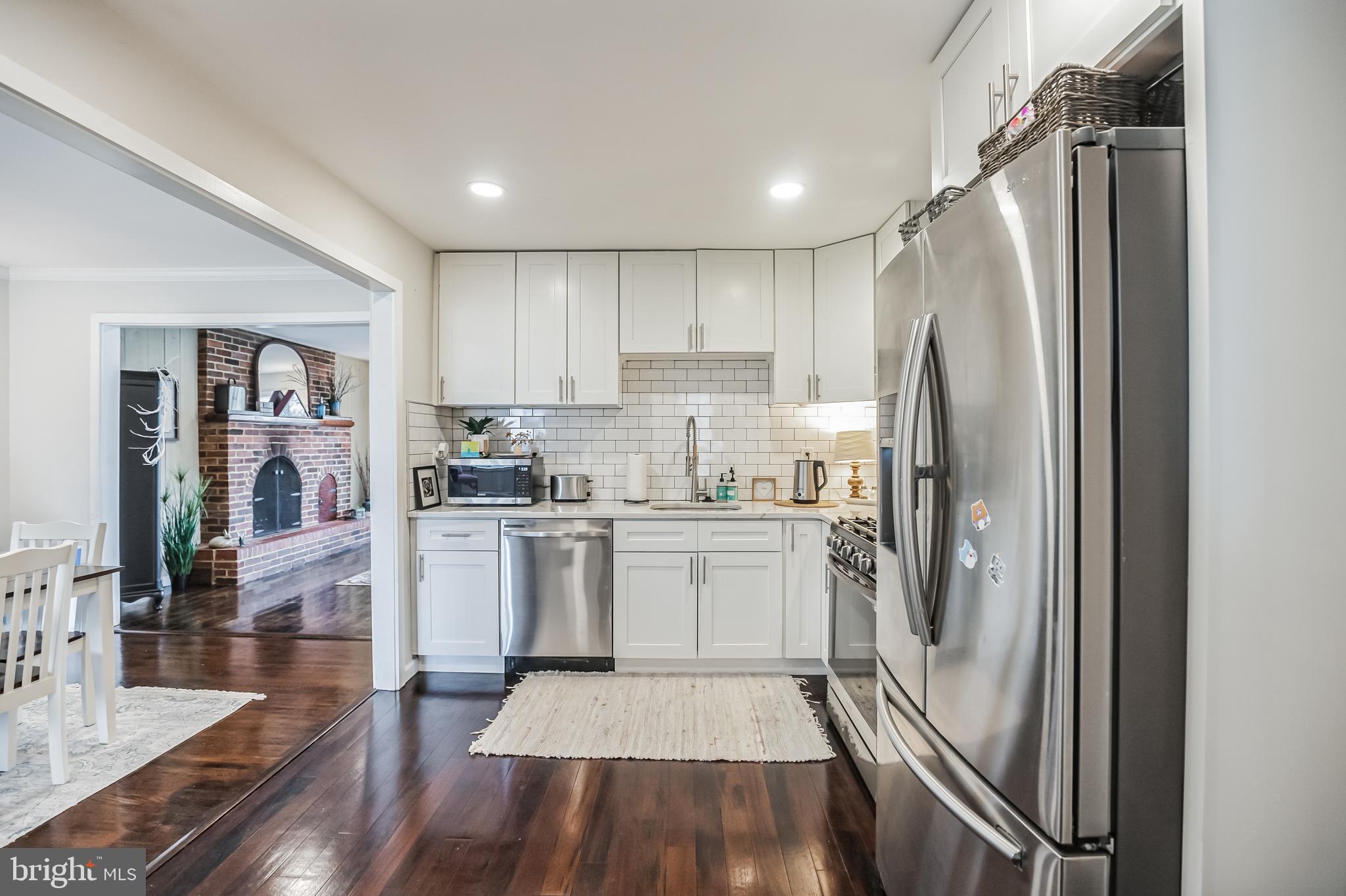220 Sheffield Road Cherry Hill, NJ 08034 - Photo 7 of 38