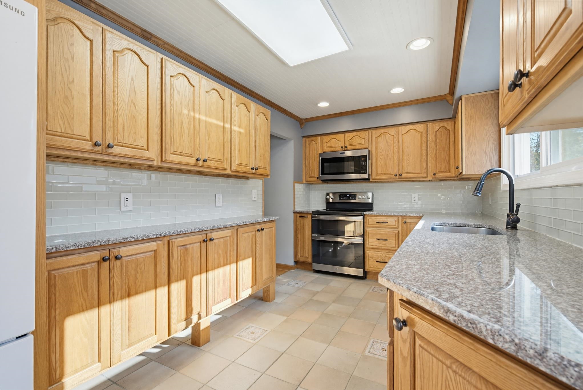 404 Sandogardy Pond Road Northfield, NH 03276 - Photo 7 of 56 Gallery Image 7