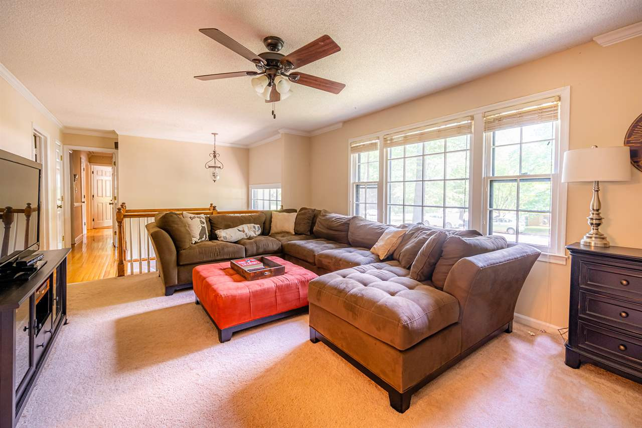 4000 Castle Court Raleigh, NC 27613 - Photo 8 of 29 Photo 8