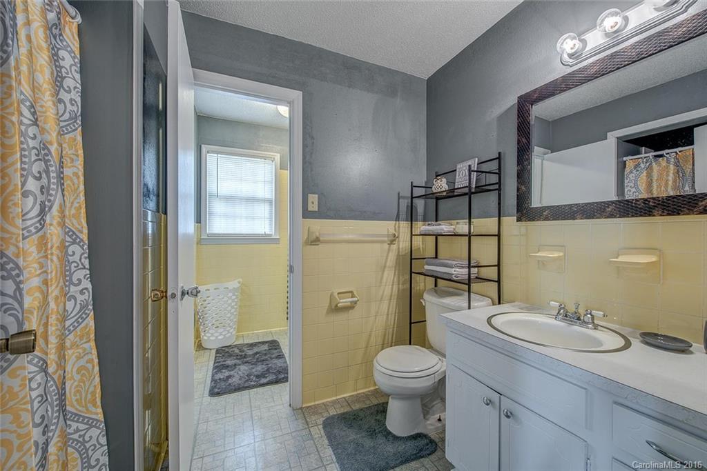 2374 Old Field Road Gastonia, NC 28056 - Photo 14 of 21 Gallery Image 14