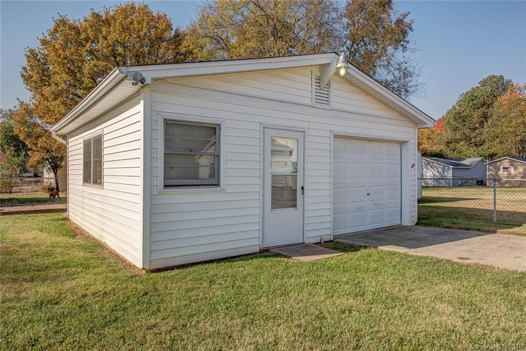 2374 Old Field Road Gastonia, NC 28056 - Photo 19 of 21 Gallery Image 19