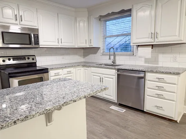 $2,175 | 1906 Gardner Drive, Murfreesboro, TN 37130