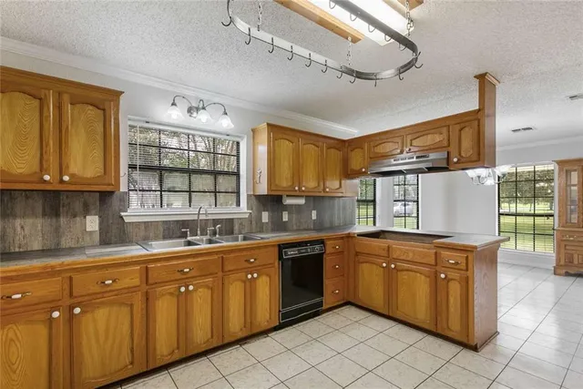 $389,000 | 10480 Bueche Road, Erwinville, LA 70729