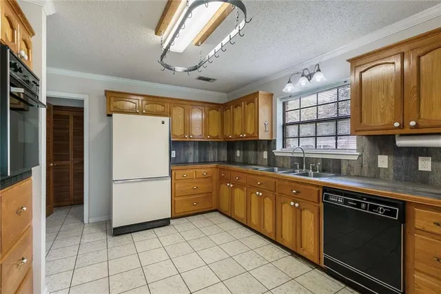 $389,000 | 10480 Bueche Road, Erwinville, LA 70729