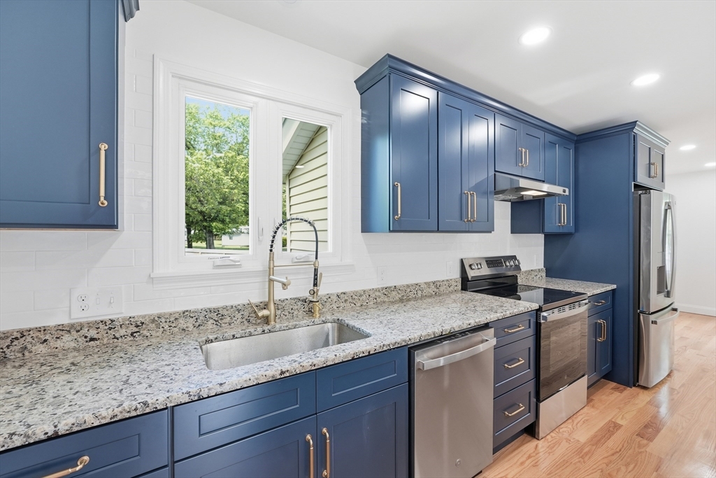 48 Old Boston Road Wilbraham, MA 01095 - Photo 7 of 26