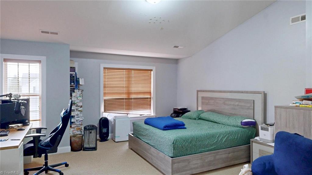 4413 Edbury Court High Point, NC 27265 - Photo 25 of 39 Primary Bedroom