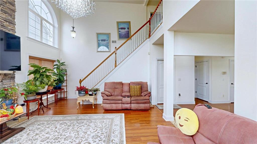 4413 Edbury Court High Point, NC 27265 - Photo 4 of 39