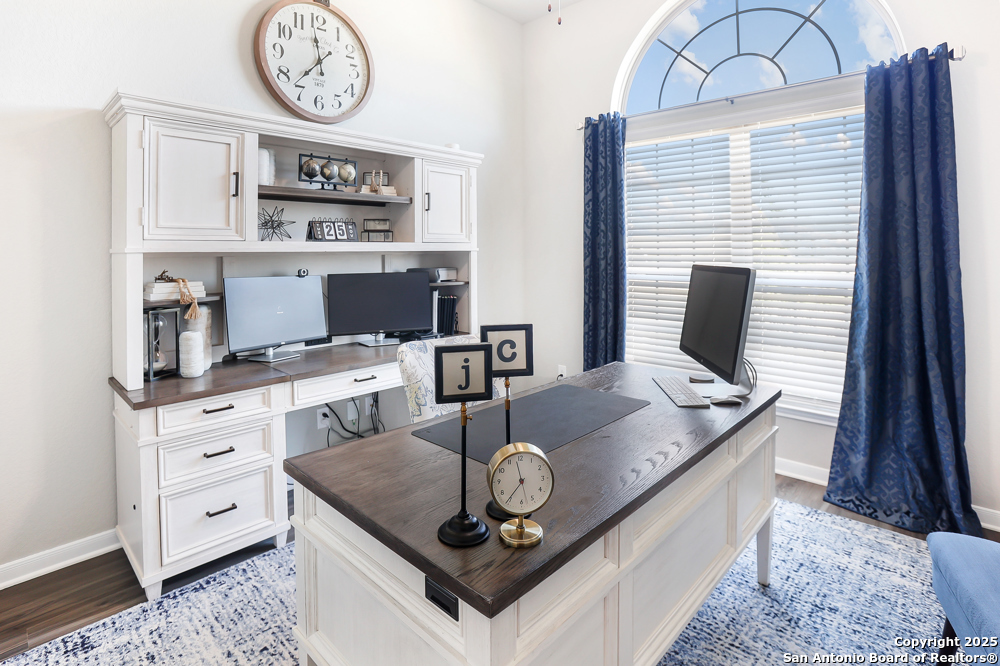 315 Canton Chase Cibolo, TX 78108 - Photo 11 of 36 a living room with furniture and a flat screen tv
