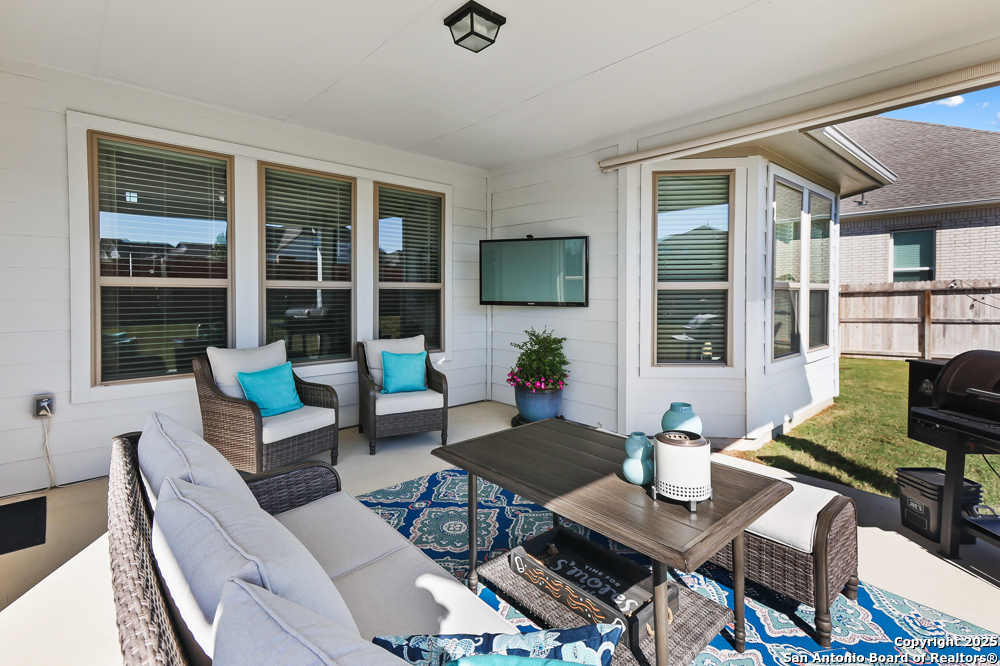 315 Canton Chase Cibolo, TX 78108 - Photo 31 of 36 a living room with furniture and a window