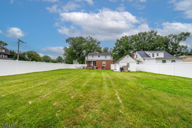668 Greenbrook Road North Plainfield, NJ 07063 - Photo 22 of 26 Gallery Image 22