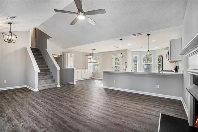 $399,500 | 2243 Dresden Green, Kennesaw, GA 30144