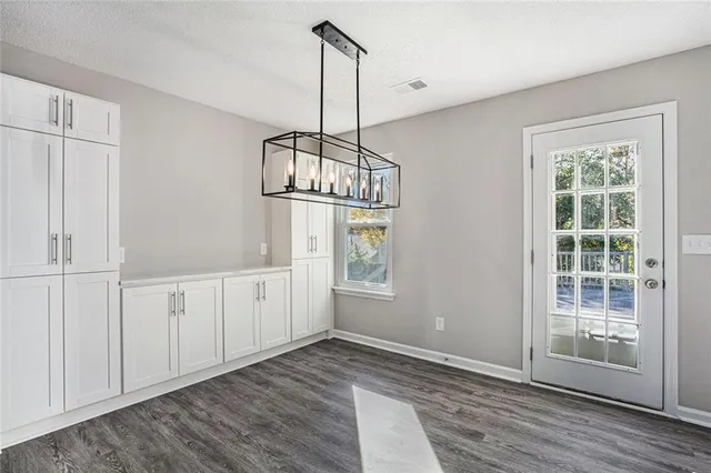 $399,500 | 2243 Dresden Green, Kennesaw, GA 30144