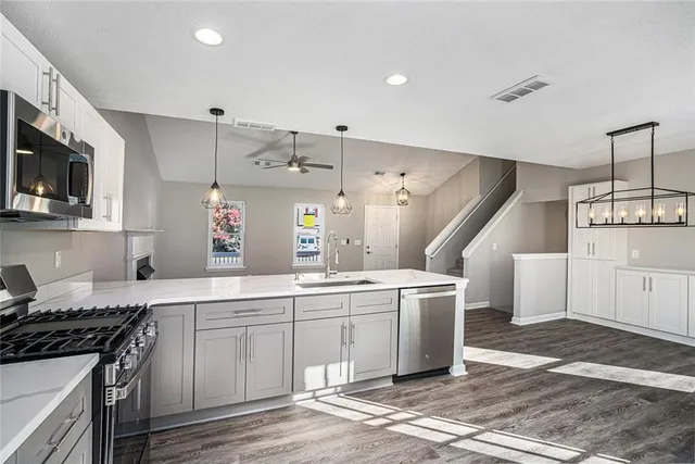 $399,500 | 2243 Dresden Green, Kennesaw, GA 30144