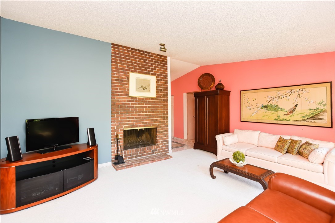 8810 Northeast 195th Street Bothell, WA 98011 - Photo 14 of 25