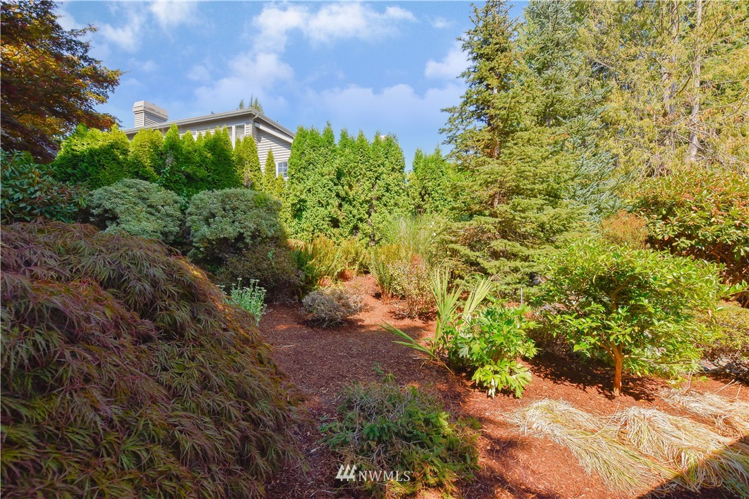 8810 Northeast 195th Street Bothell, WA 98011 - Photo 24 of 25