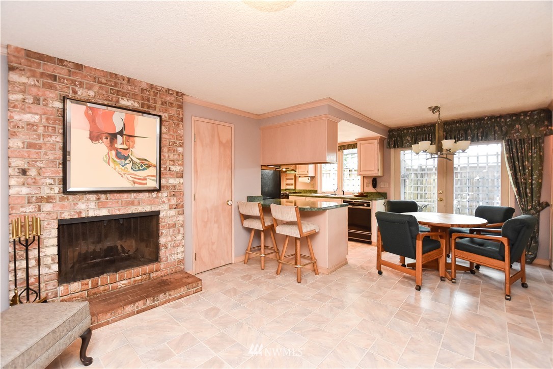 8810 Northeast 195th Street Bothell, WA 98011 - Photo 4 of 25