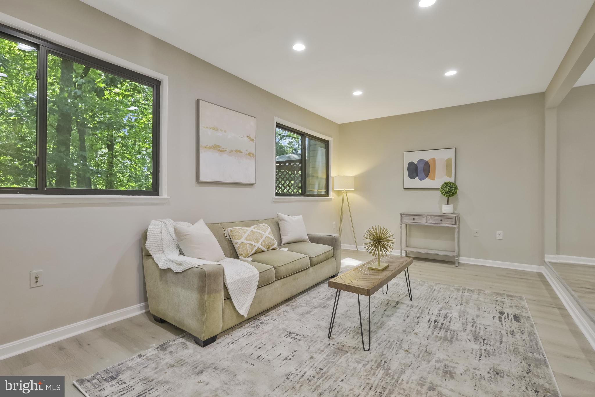 2361 Emerald Heights Court Reston, VA 20191 - Photo 18 of 55 Gallery Image 18