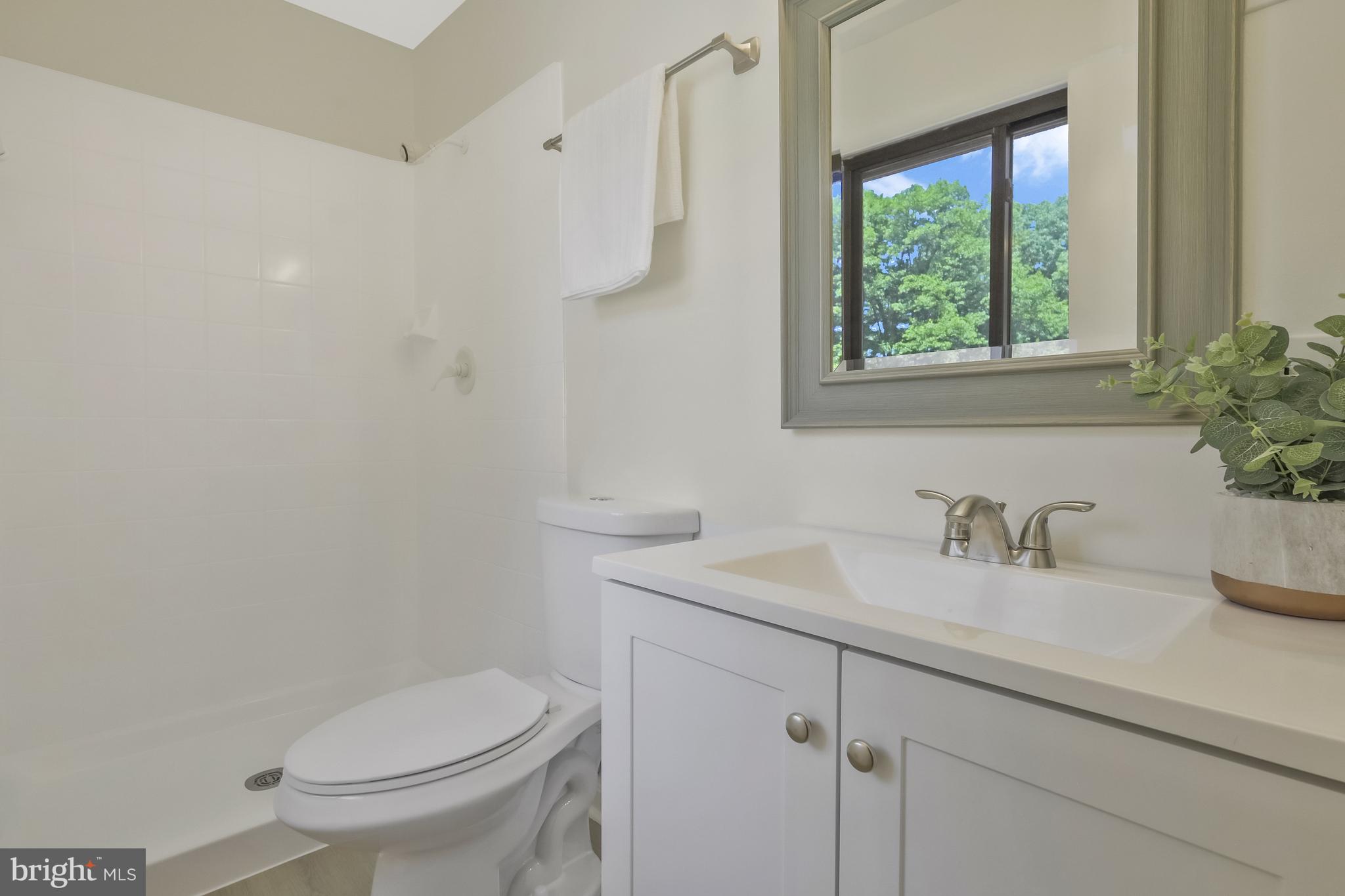 2361 Emerald Heights Court Reston, VA 20191 - Photo 26 of 55 Gallery Image 26