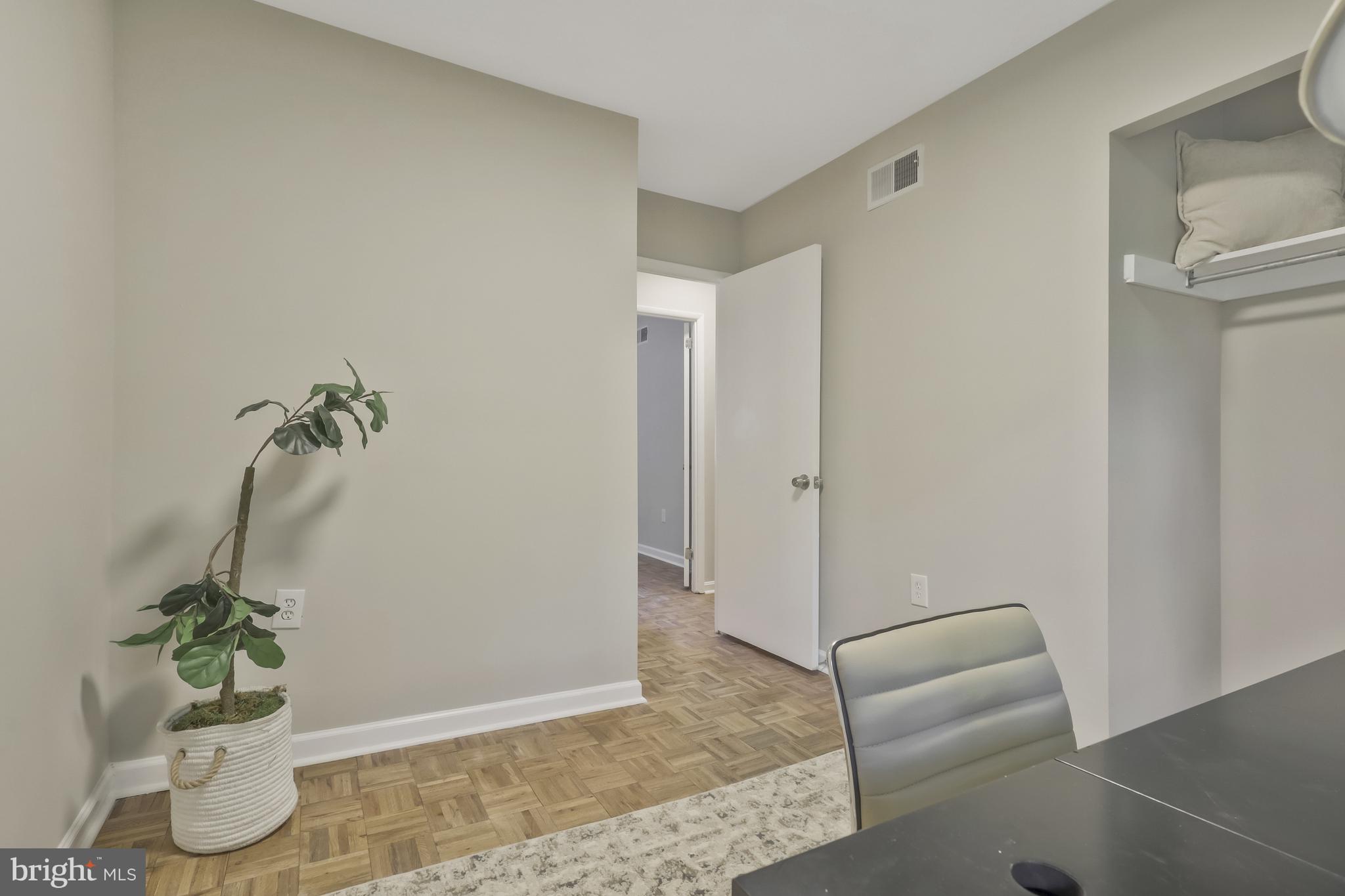 2361 Emerald Heights Court Reston, VA 20191 - Photo 32 of 55 Gallery Image 32