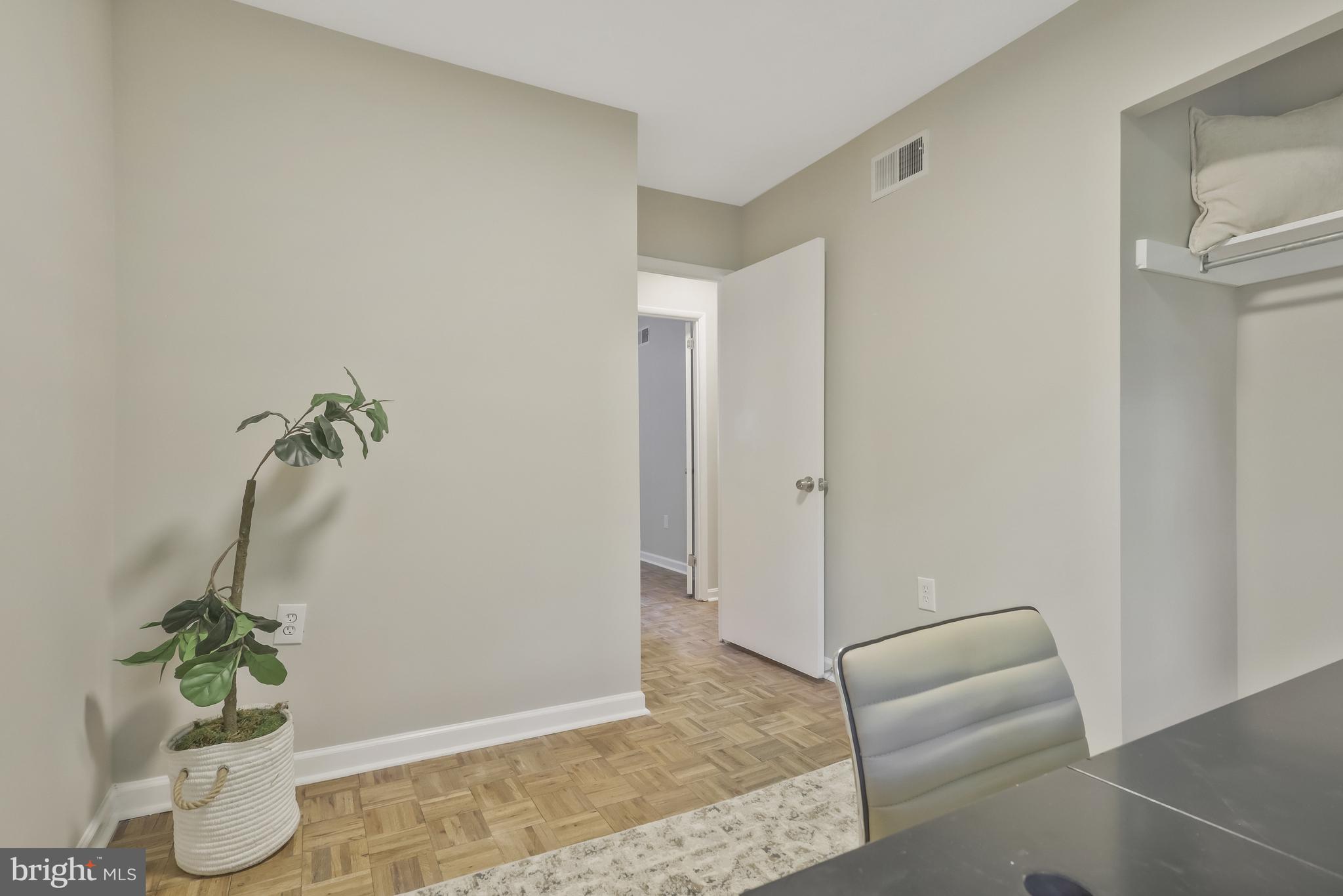 2361 Emerald Heights Court Reston, VA 20191 - Photo 33 of 55 Gallery Image 33
