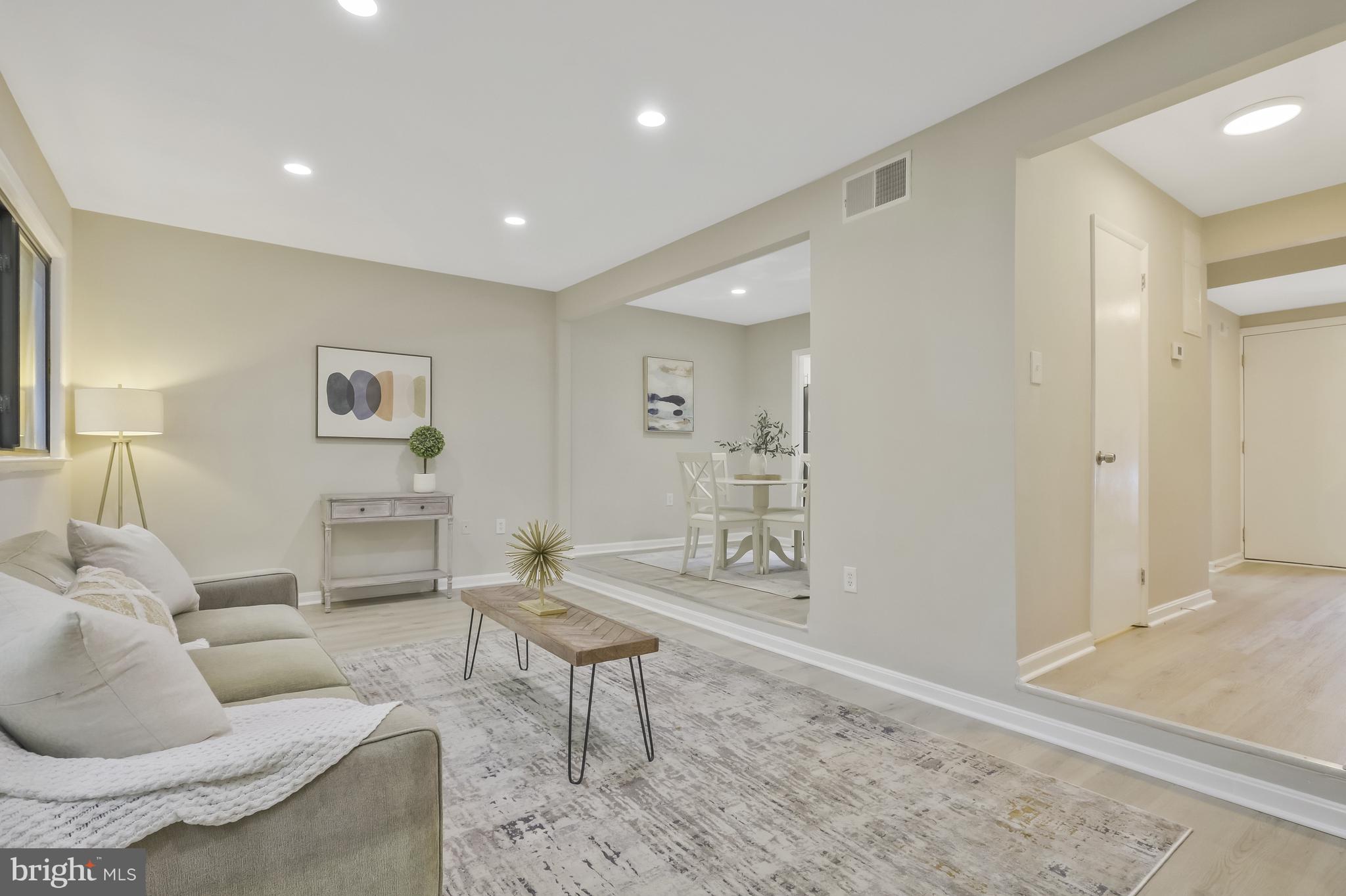 2361 Emerald Heights Court Reston, VA 20191 - Photo 7 of 55 Gallery Image 7