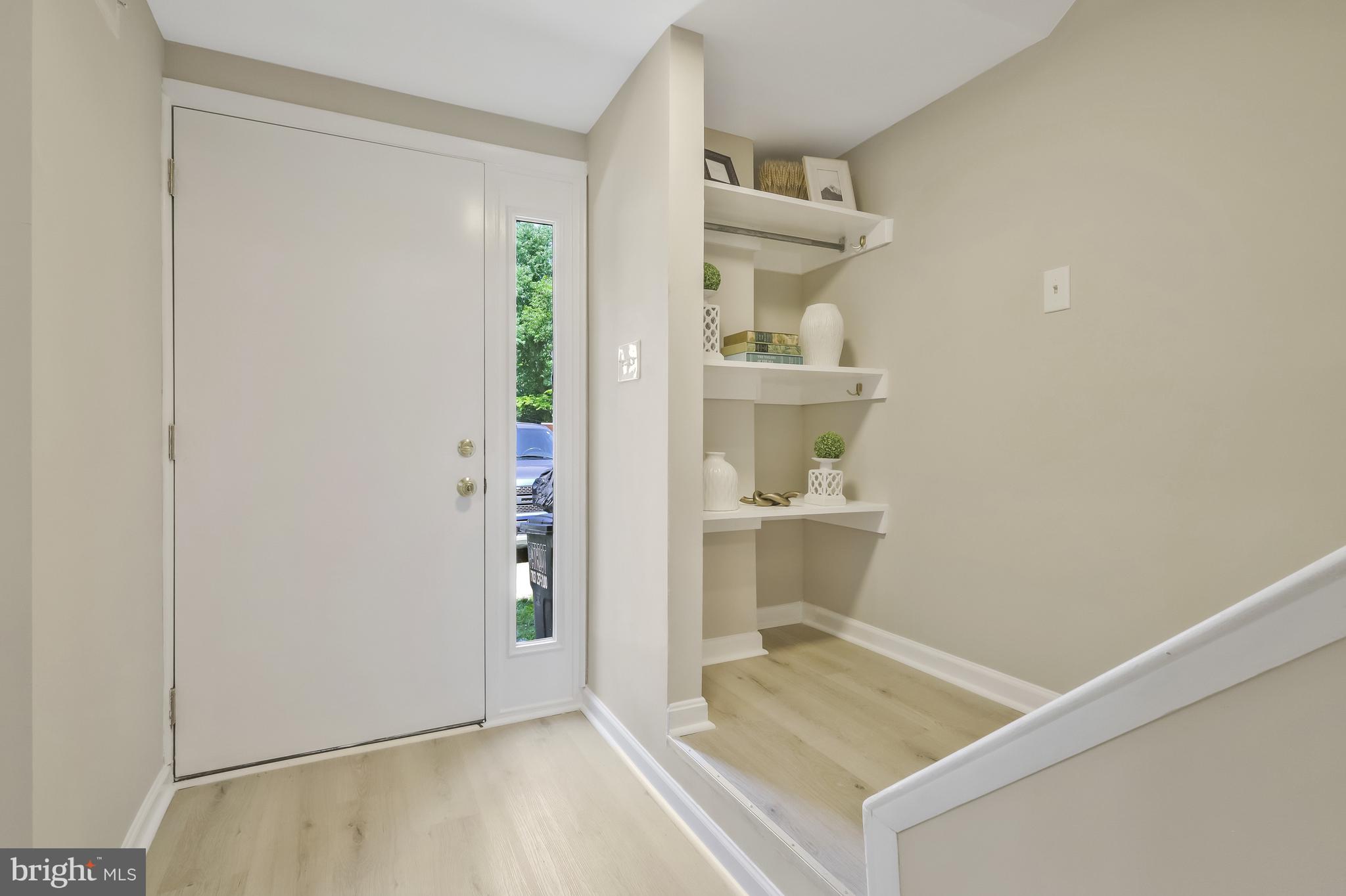 2361 Emerald Heights Court Reston, VA 20191 - Photo 8 of 55 Gallery Image 8