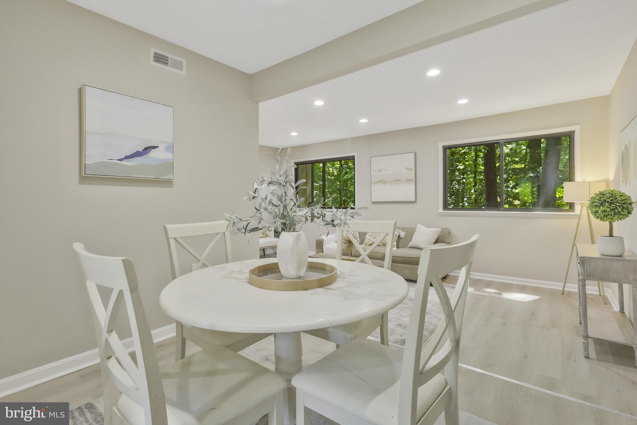 2361 Emerald Heights Court Reston, VA 20191 - Photo 10 of 55 Gallery Image 10