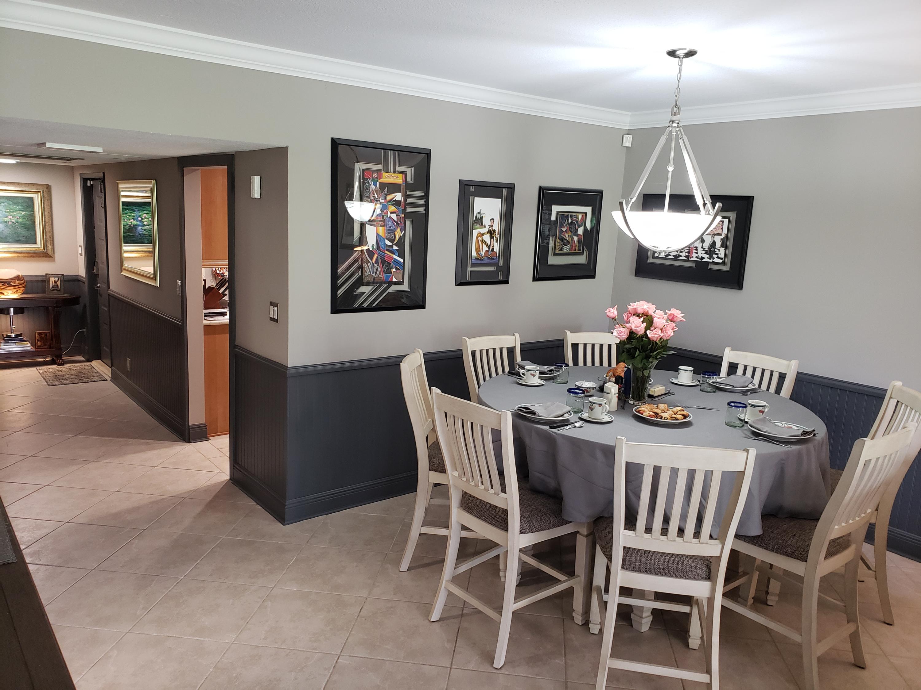 3980 Oaks Clubhouse Drive, Unit 101 Pompano Beach, FL 33069 - Photo 13 of 31 DInning Room