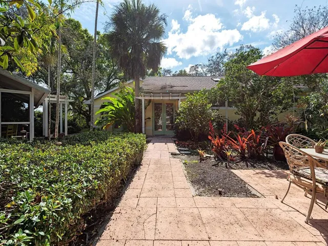$3,100,000 | 461 Carica Road, Naples, FL 34108