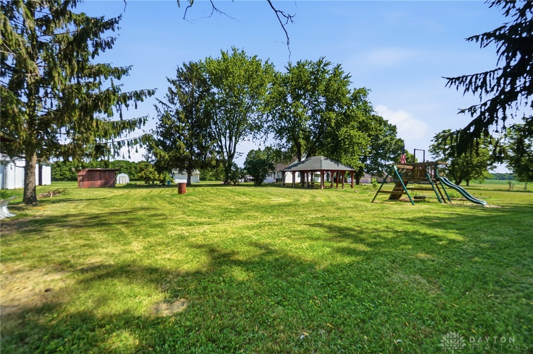 8601 Lochard Road Sidney, OH 45365 - Photo 32 of 75