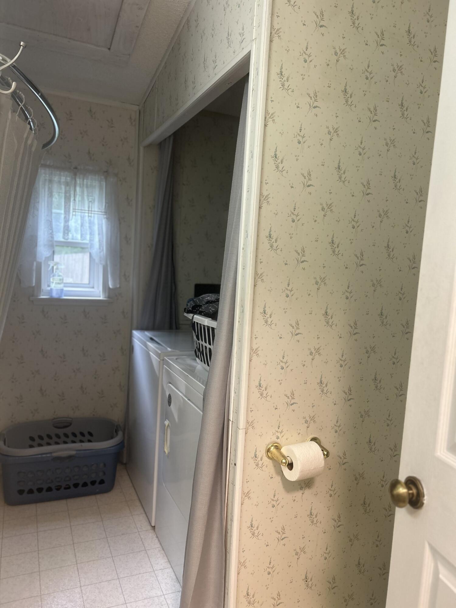885 Sturtevant Hill Road Winthrop, ME 04364 - Photo 14 of 19 0399 washer dryer stay