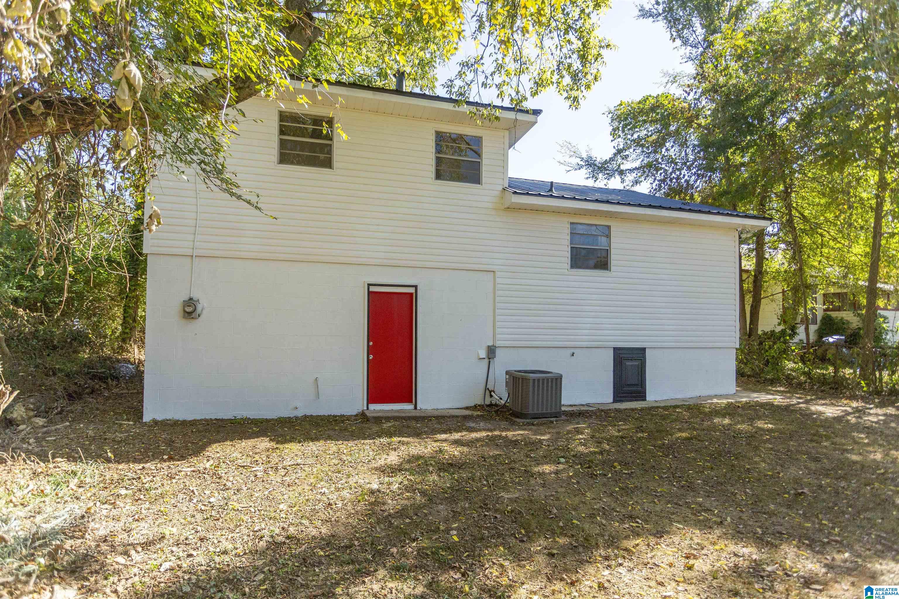 1320 Hall Street Southwest Birmingham, AL 35211 - Photo 10 of 42
