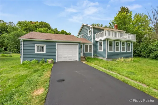 $339,000 | 2608 Kashmiri Avenue, McHenry, IL 60050