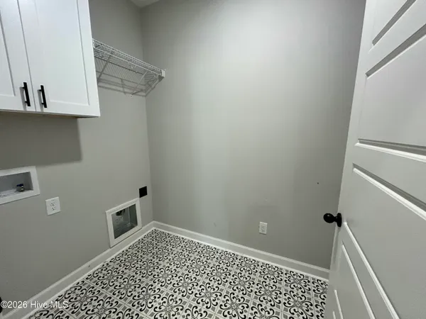 $389,900 | 3763 Huntcliff Drive, La Grange, NC 28551