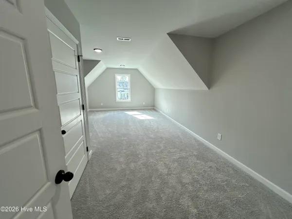 $389,900 | 3763 Huntcliff Drive, La Grange, NC 28551