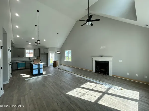 $389,900 | 3763 Huntcliff Drive, La Grange, NC 28551