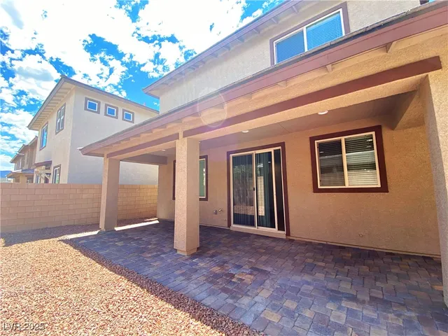 $2,100 | 362 Espressivo Street, Henderson, NV 89011