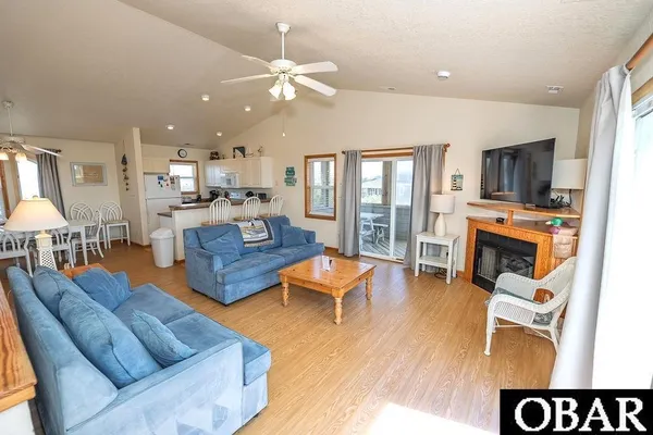 $915,000 | 121 West Westside Court, Nags Head, NC 27959