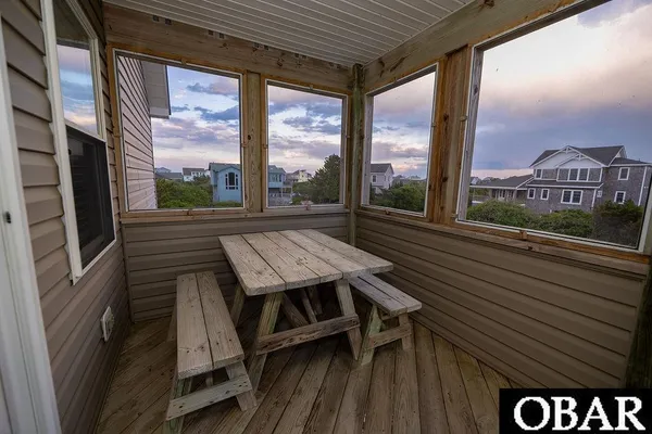 $915,000 | 121 West Westside Court, Nags Head, NC 27959