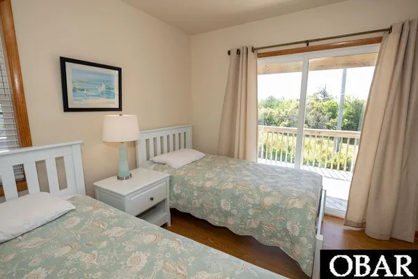 $915,000 | 121 West Westside Court, Nags Head, NC 27959