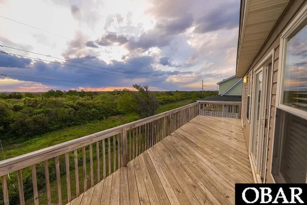 $915,000 | 121 West Westside Court, Nags Head, NC 27959