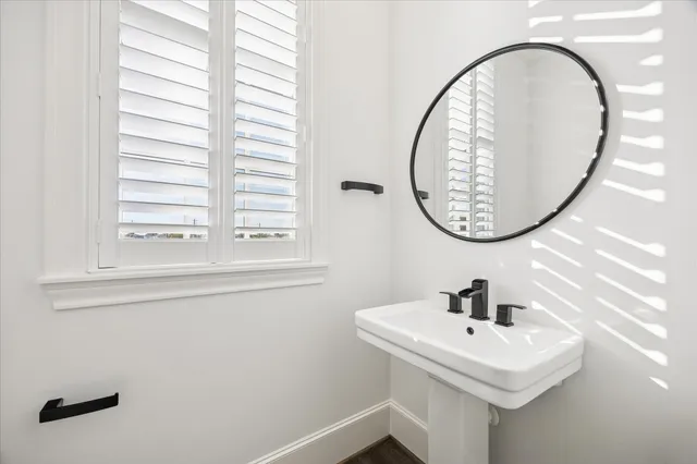 $4,600 | 3850 Glen Arbor Drive, Houston, TX 77025