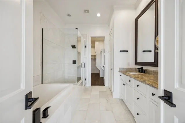 $4,600 | 3850 Glen Arbor Drive, Houston, TX 77025