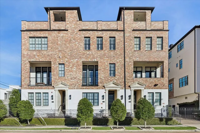 $4,600 | 3850 Glen Arbor Drive, Houston, TX 77025