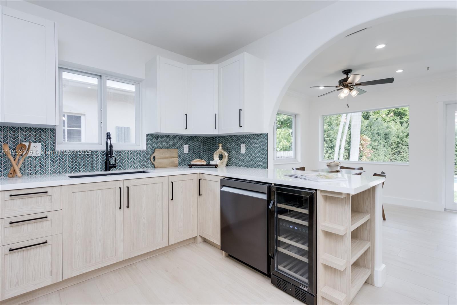 431 Southwest 20th Road Miami, FL 33129 - Photo 20 of 41