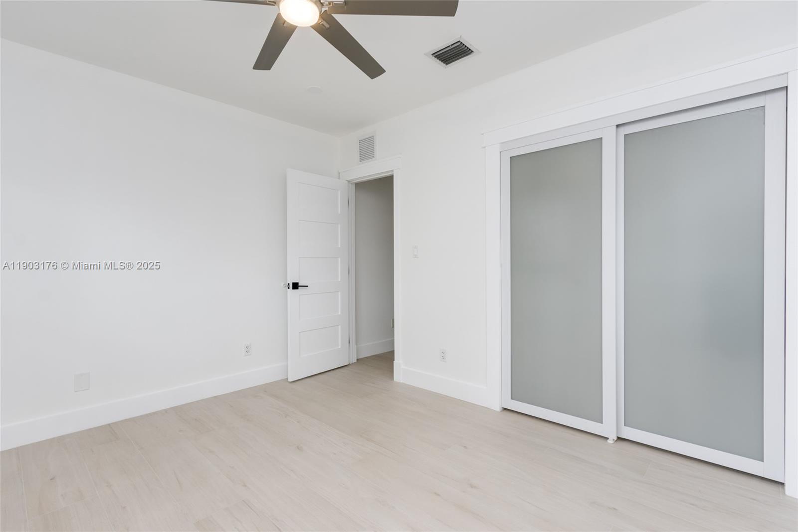 431 Southwest 20th Road Miami, FL 33129 - Photo 29 of 41