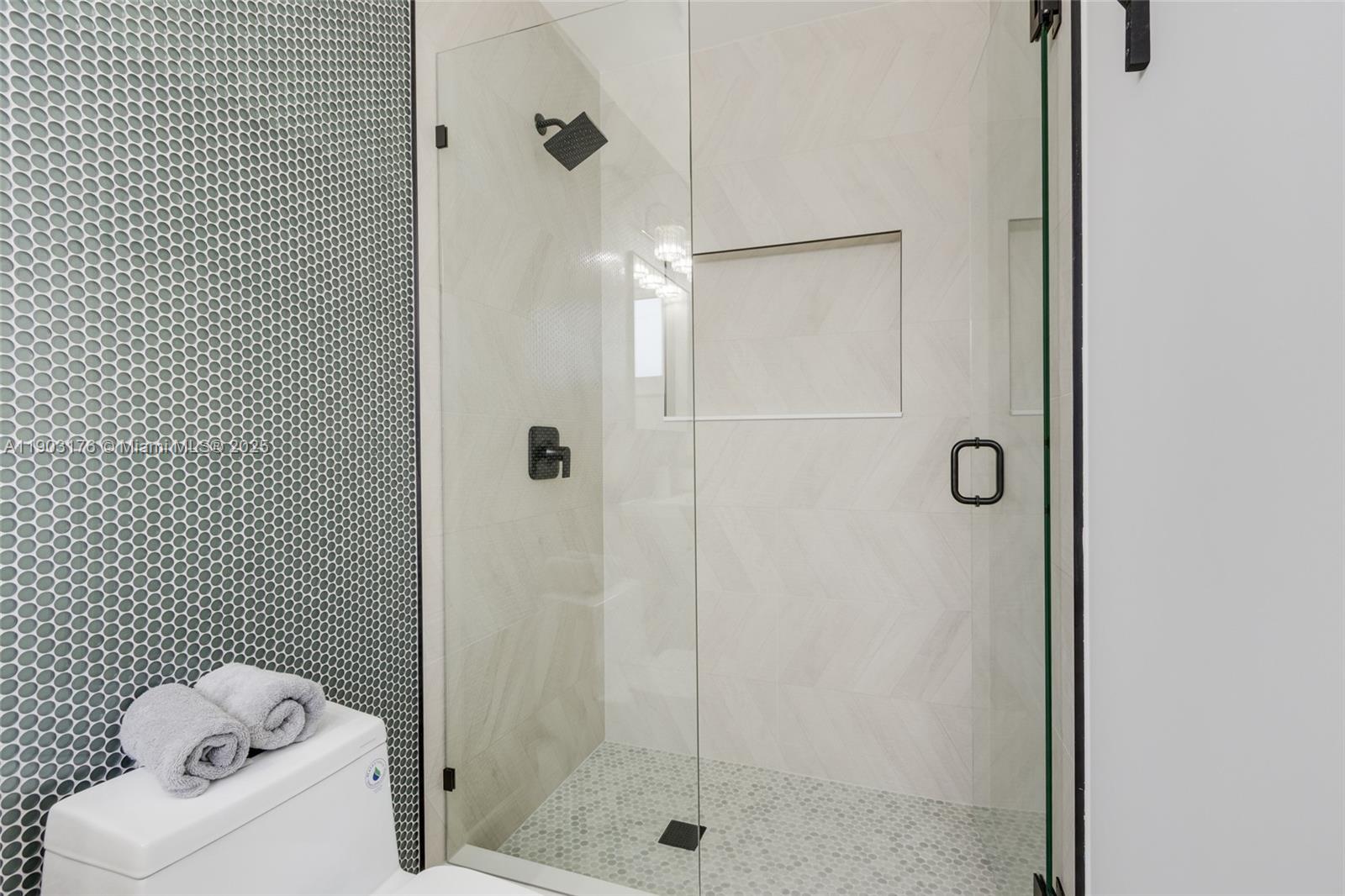 431 Southwest 20th Road Miami, FL 33129 - Photo 31 of 41