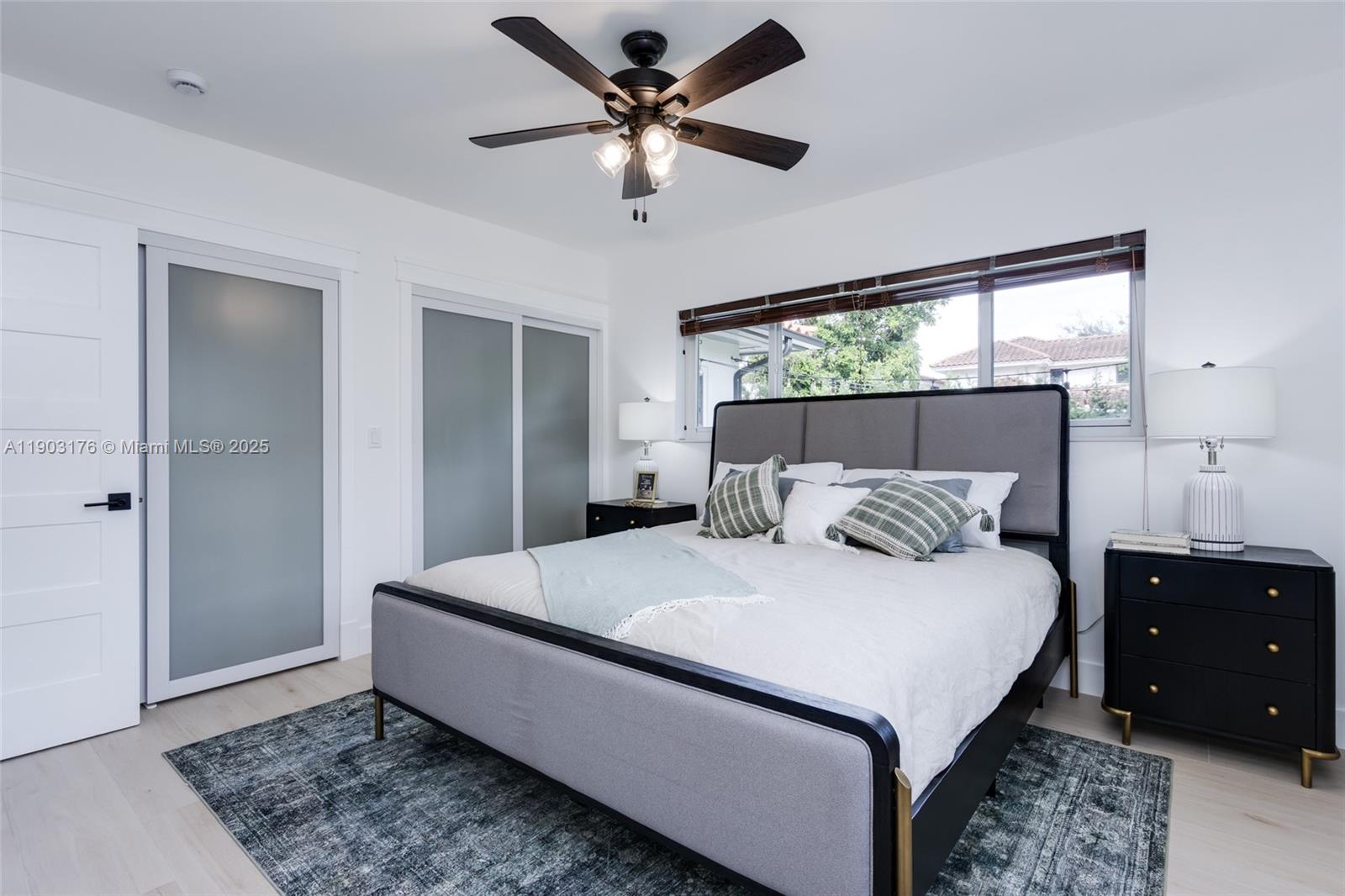 431 Southwest 20th Road Miami, FL 33129 - Photo 6 of 41