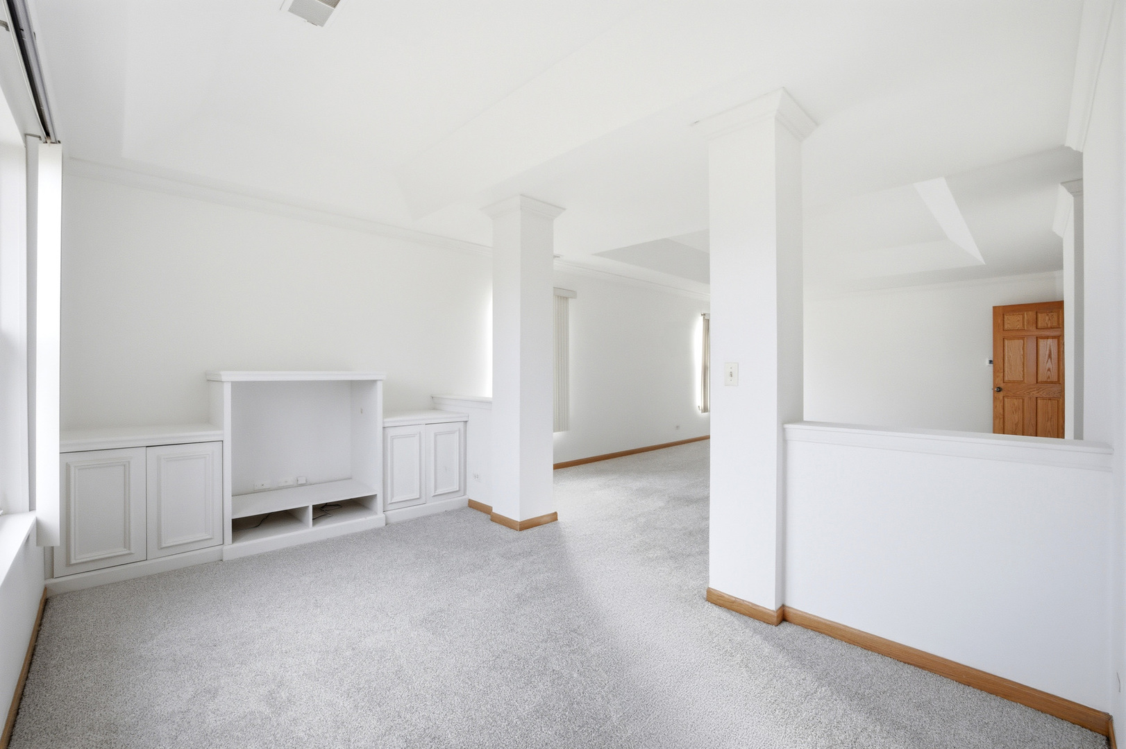 2812 Stuart Kaplan Court Aurora, IL 60503 - Photo 16 of 34 a view of an empty room